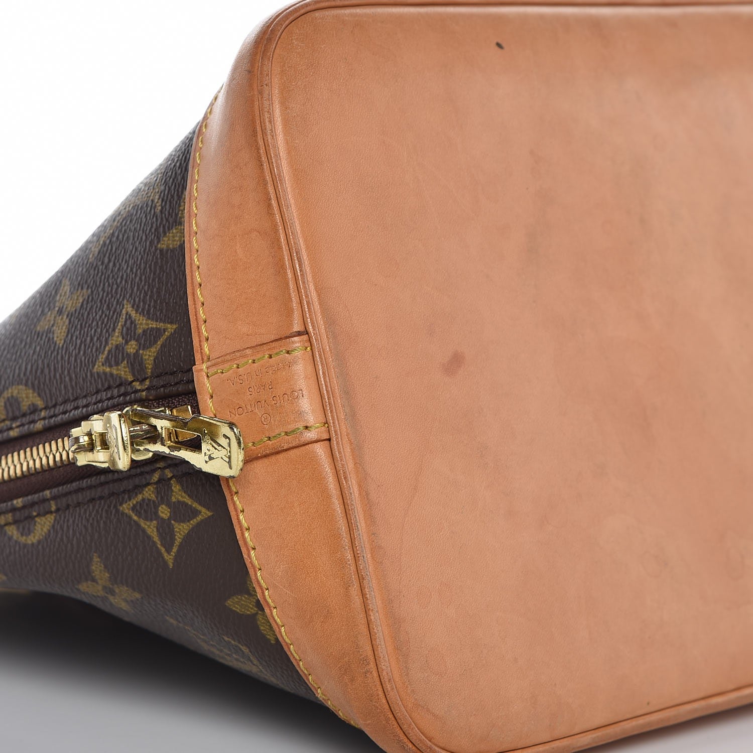 Louis Vuitton Monogram Alma PM 11 of 13