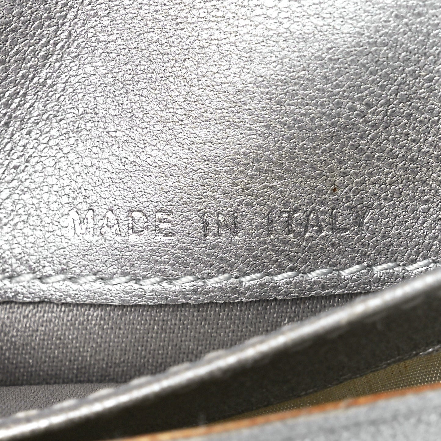 Lambskin Camellia Embossed Small Double Wallet Black