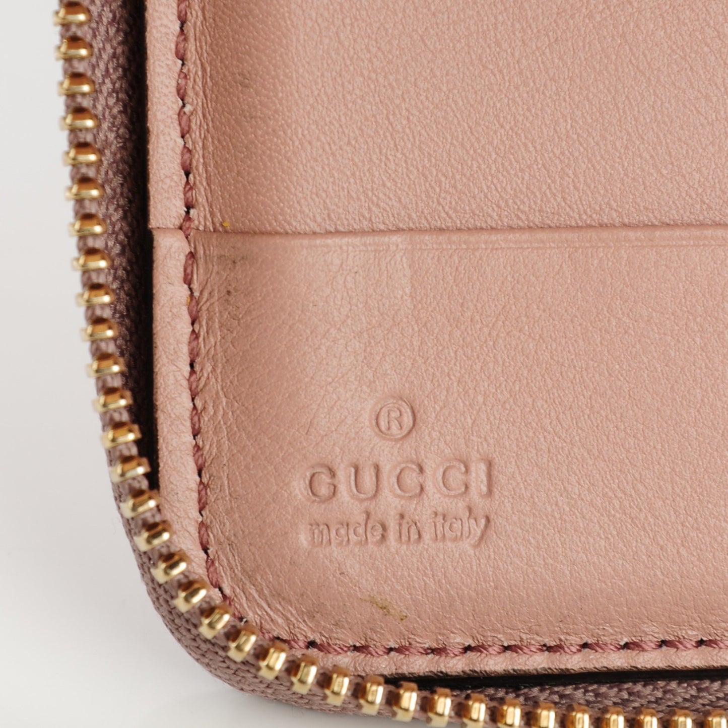 Patent Medium Soho Zip Around Wallet Dark Cipria
