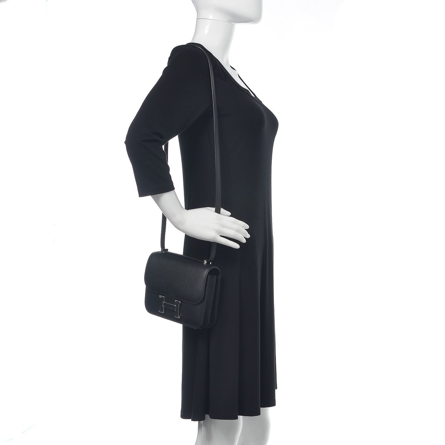 Epsom Constance 18 Black
