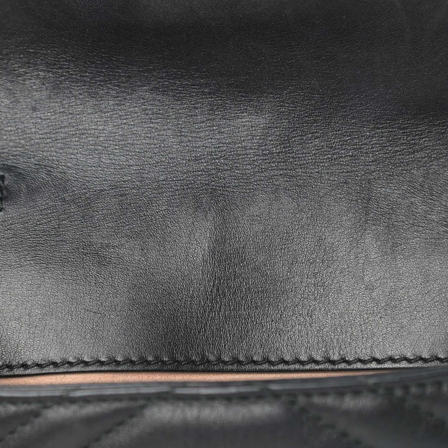 Calfskin Matelasse Super Mini GG Marmont Shoulder Bag Black