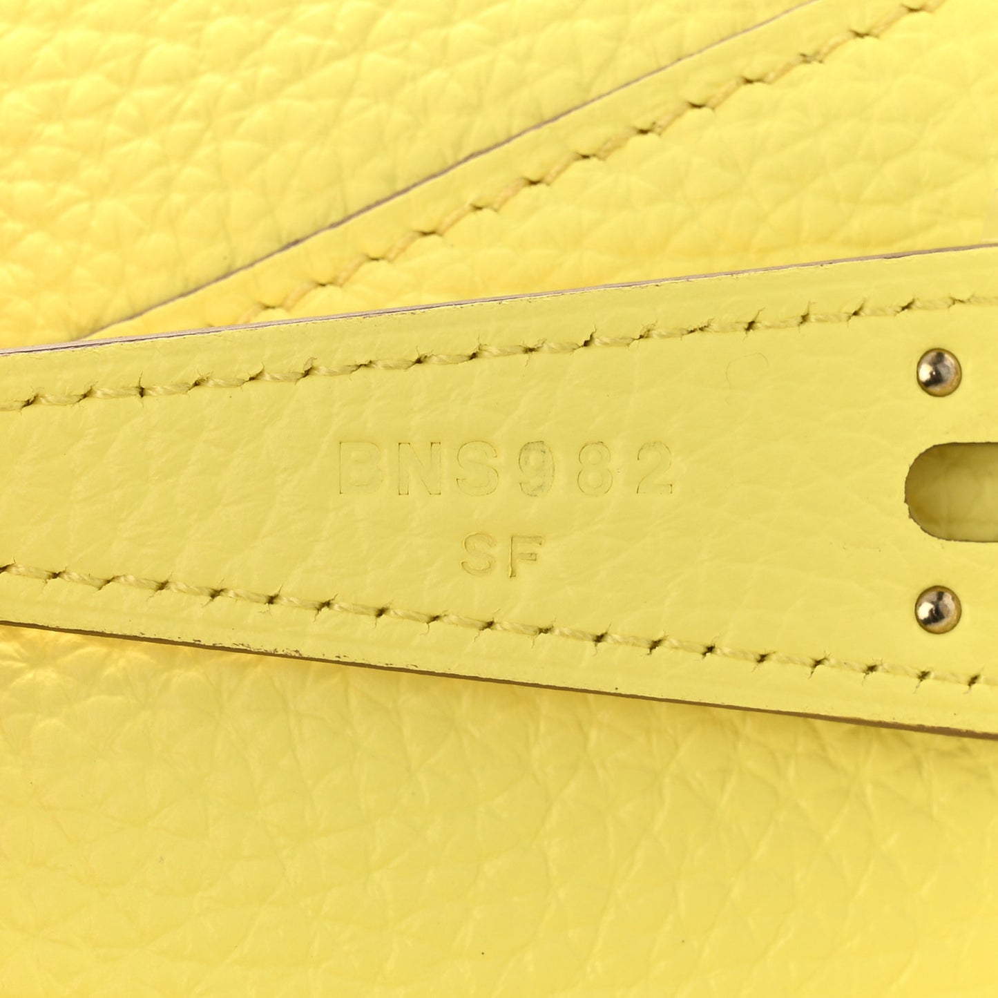 Taurillon Clemence Lindy 26 Limoncello