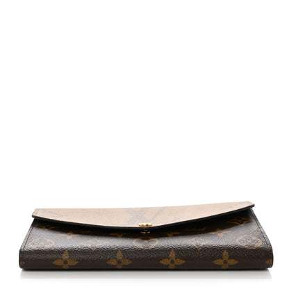 Louis Vuitton Reverse Monogram Giant Sarah Wallet 7 of 8