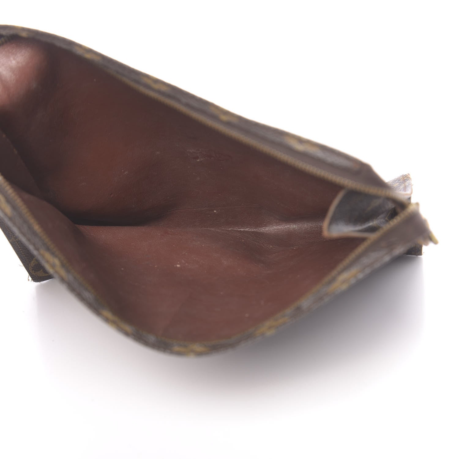 Louis Vuitton Monogram Toiletry Pouch 26 5 of 16