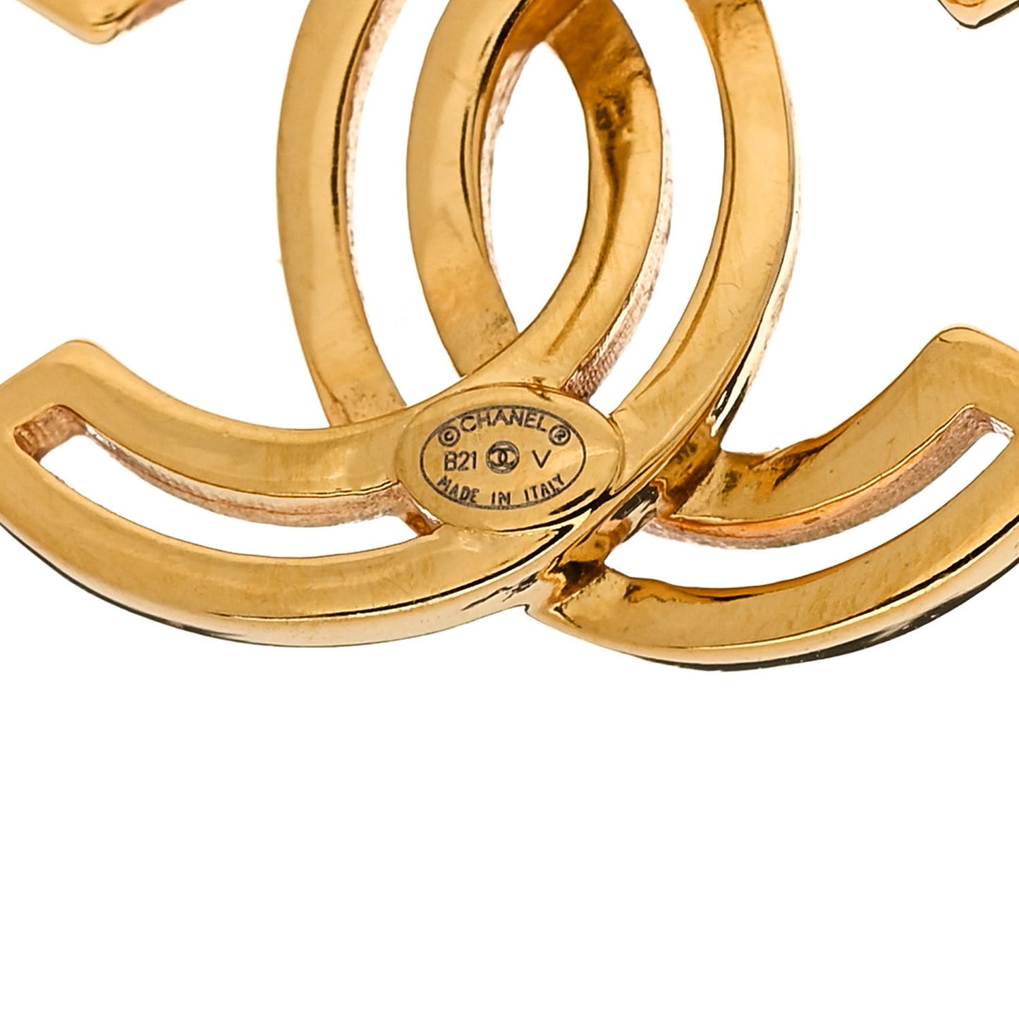 Metal Obazine CC Earrings Gold