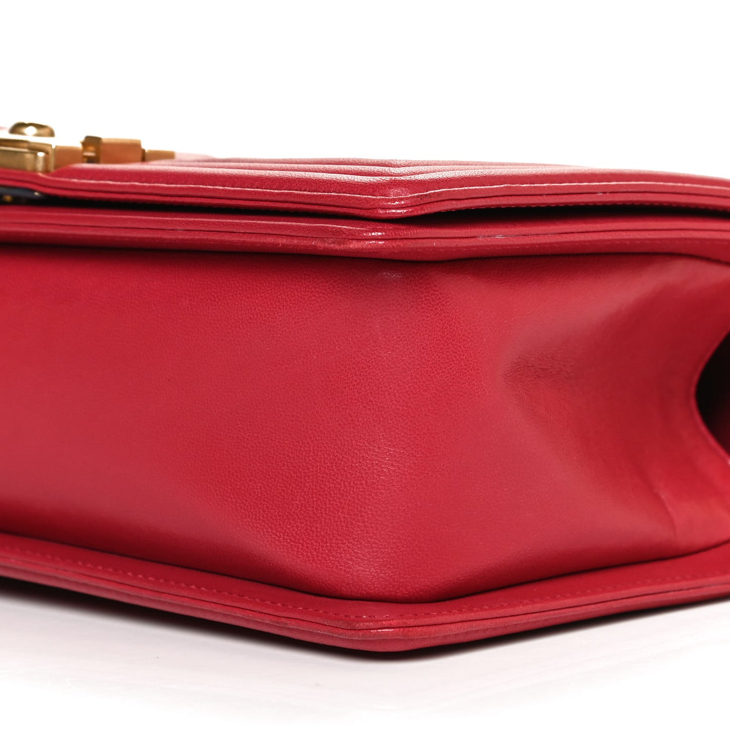 Lambskin Quilted Medium Boy Flap Red