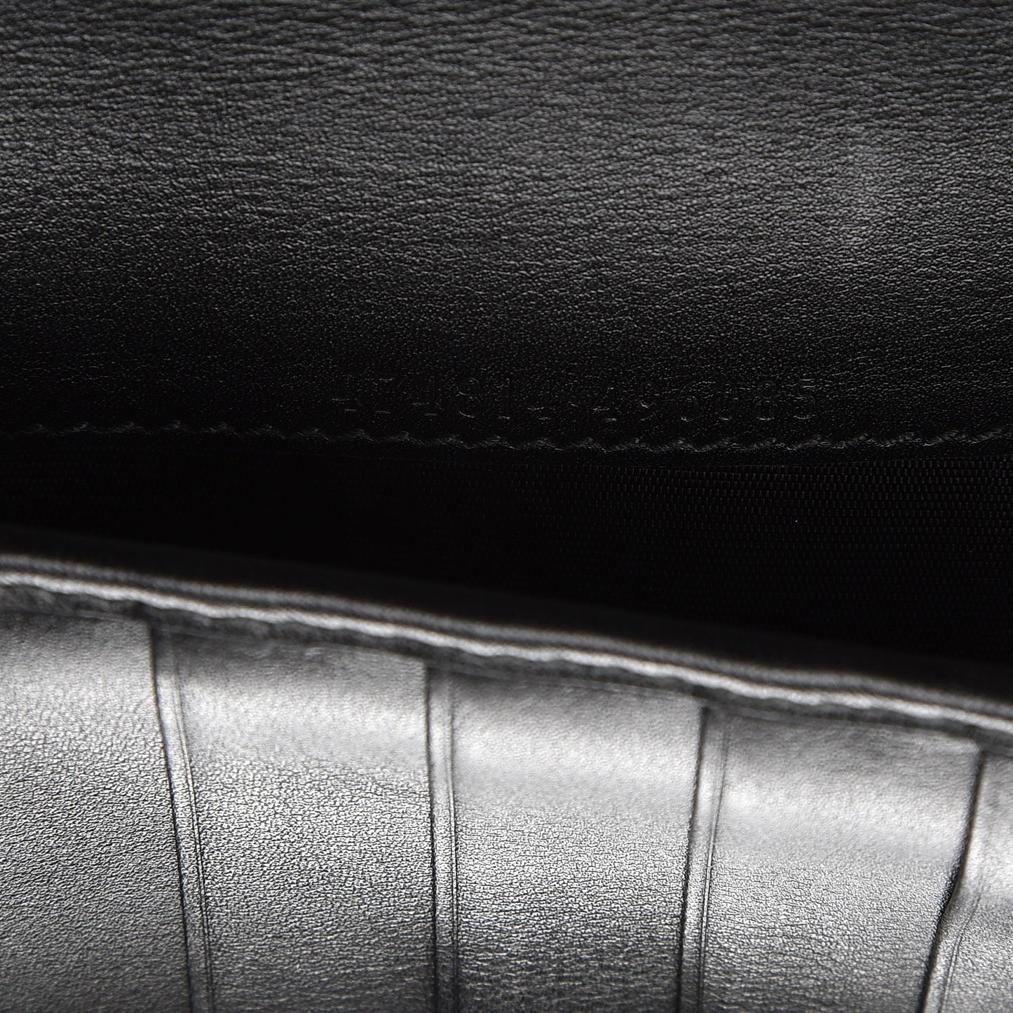 Calfskin Matelasse GG Marmont Zip Around Organizer Wallet Black White