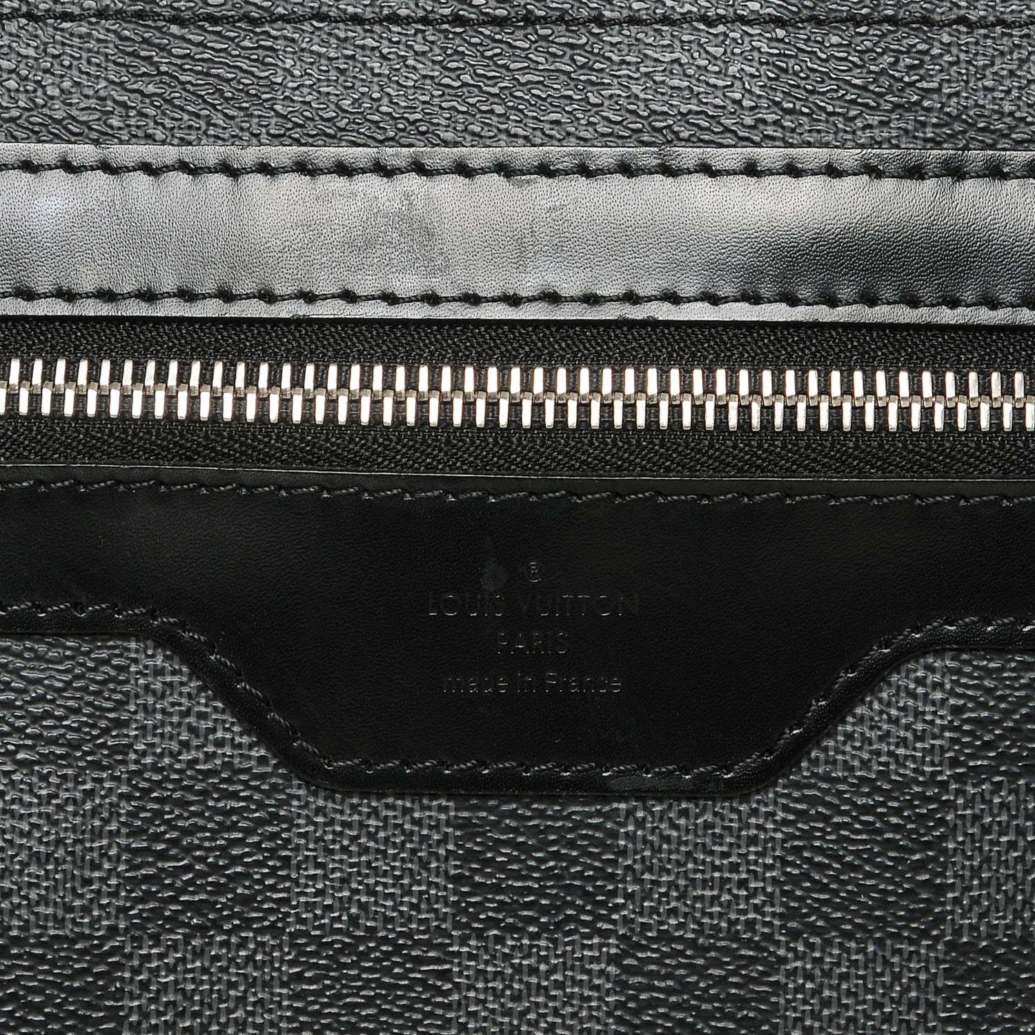 Louis Vuitton Damier Graphite Daniel GM 7 of 7
