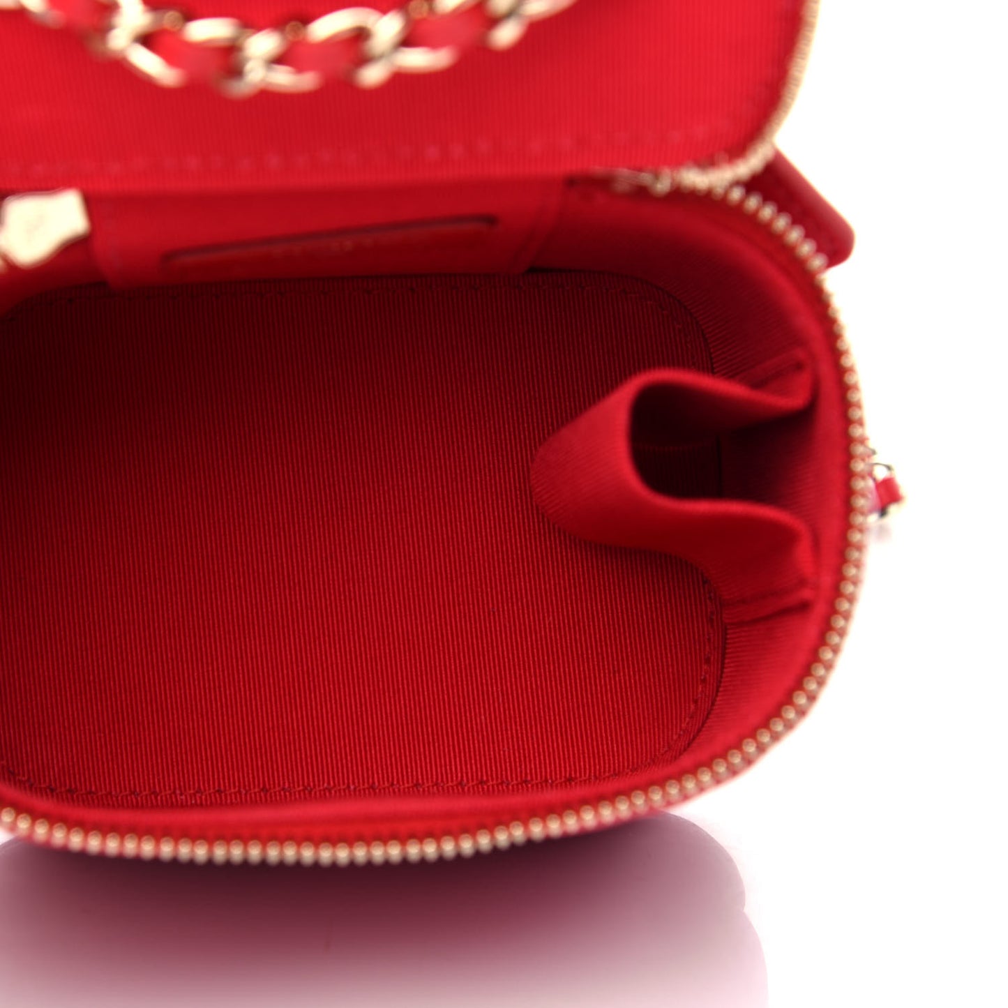 Lambskin Camellia Embossed Mini Vanity Case With Chain Red