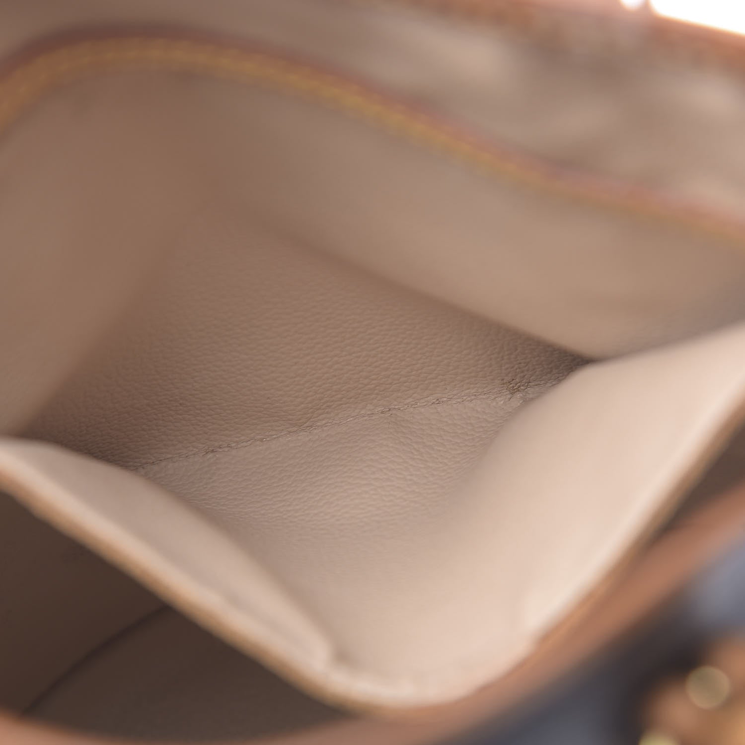 Louis Vuitton Monogram Petit Bucket 23 12 of 16