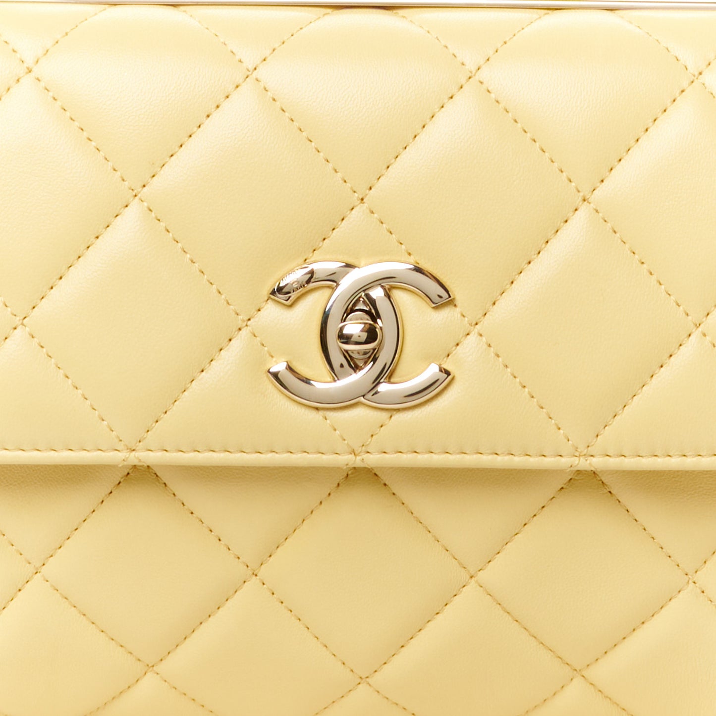 Lambskin Quilted Medium Trendy CC Flap Yellow