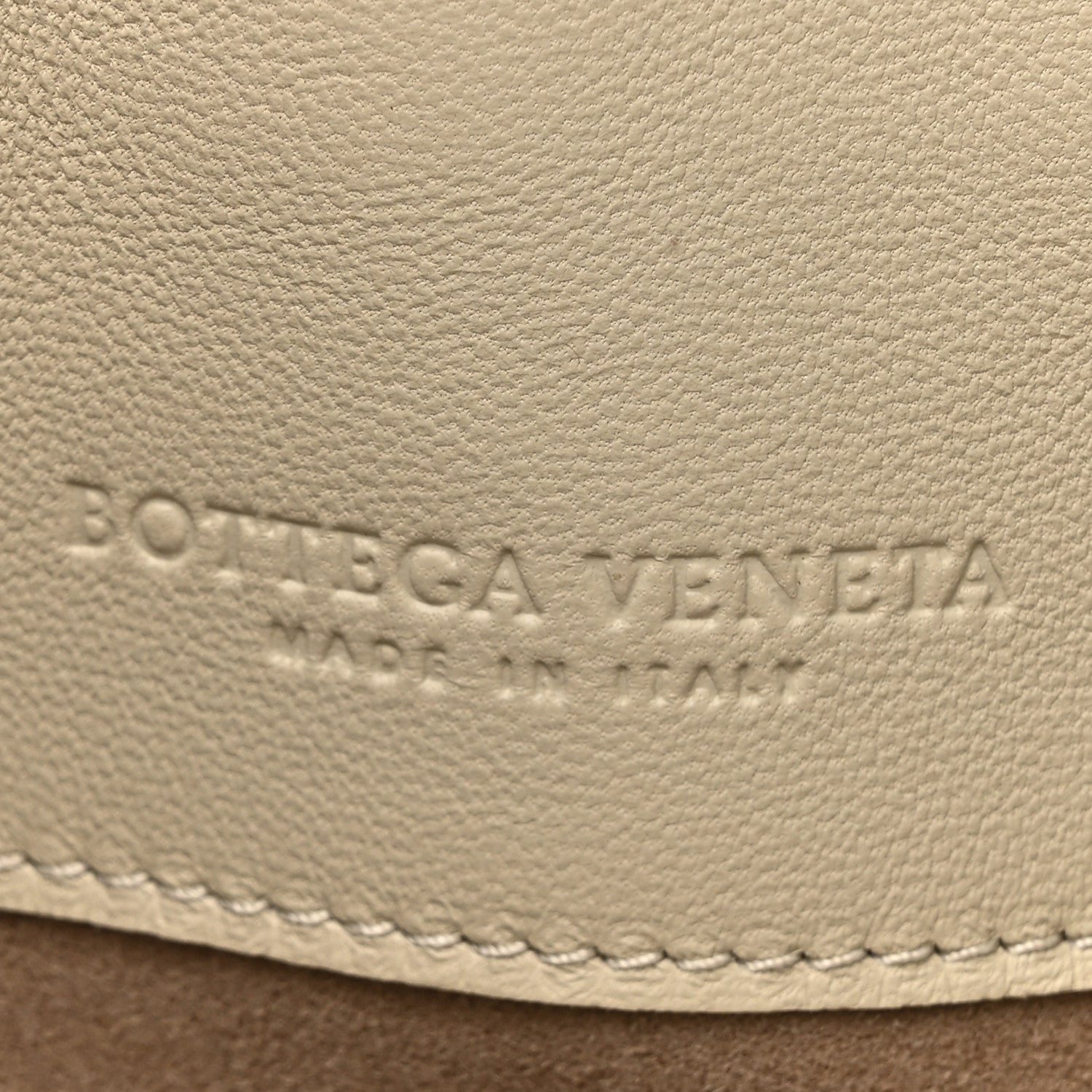 Bottega Veneta Nappa Intrecciato Fringe Large Brio Loop Hobo Beige 6 of 10