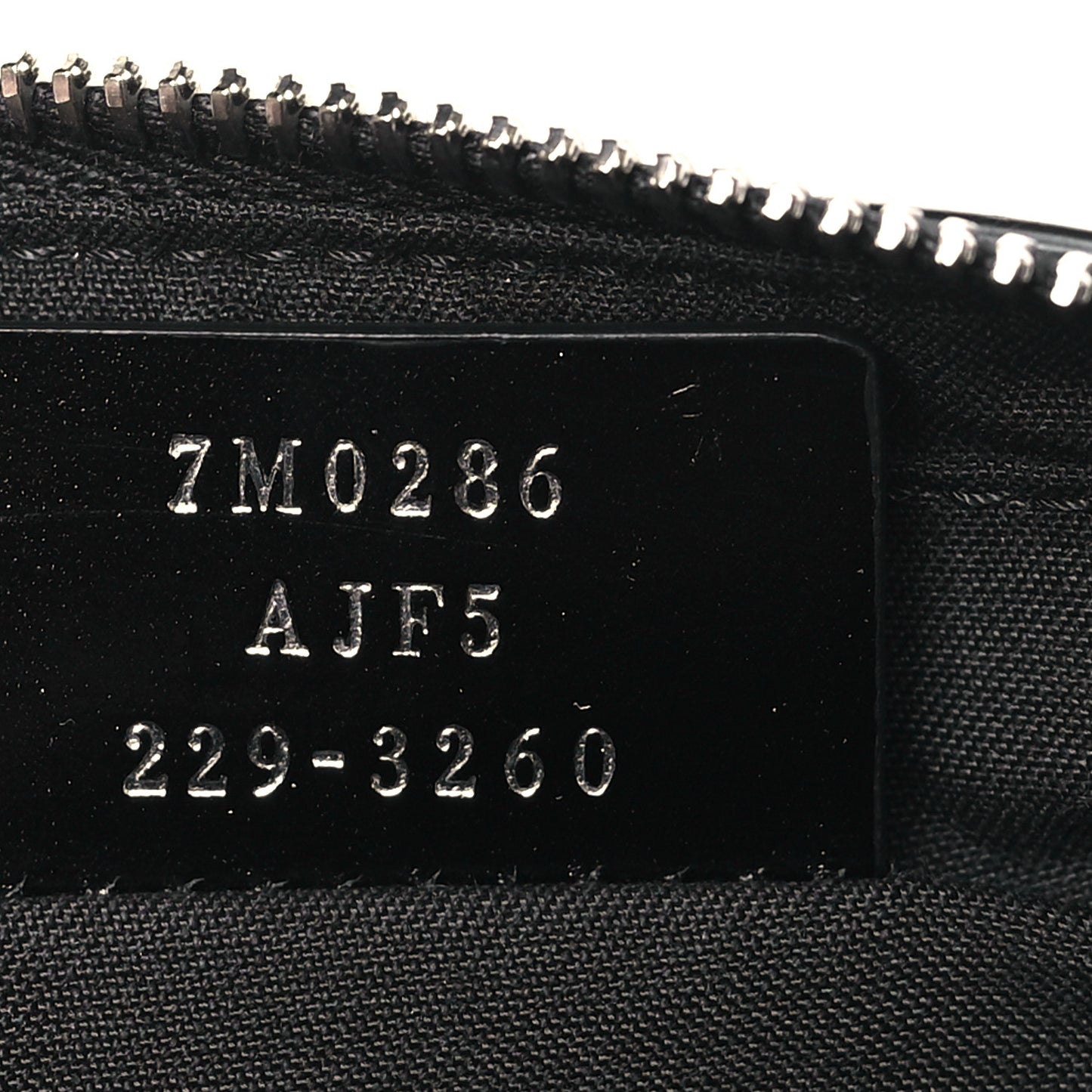 Vitello King FF Lines Embossed Lock Chain 1974 Diagonal Medium Camera Case Black