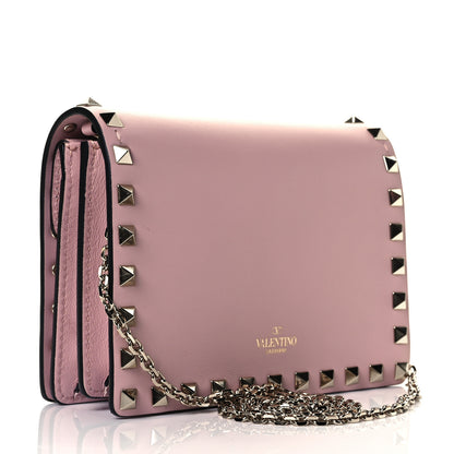 Valentino Garavani Calfskin Rockstud Wallet On Chain Water Rose 2 of 8