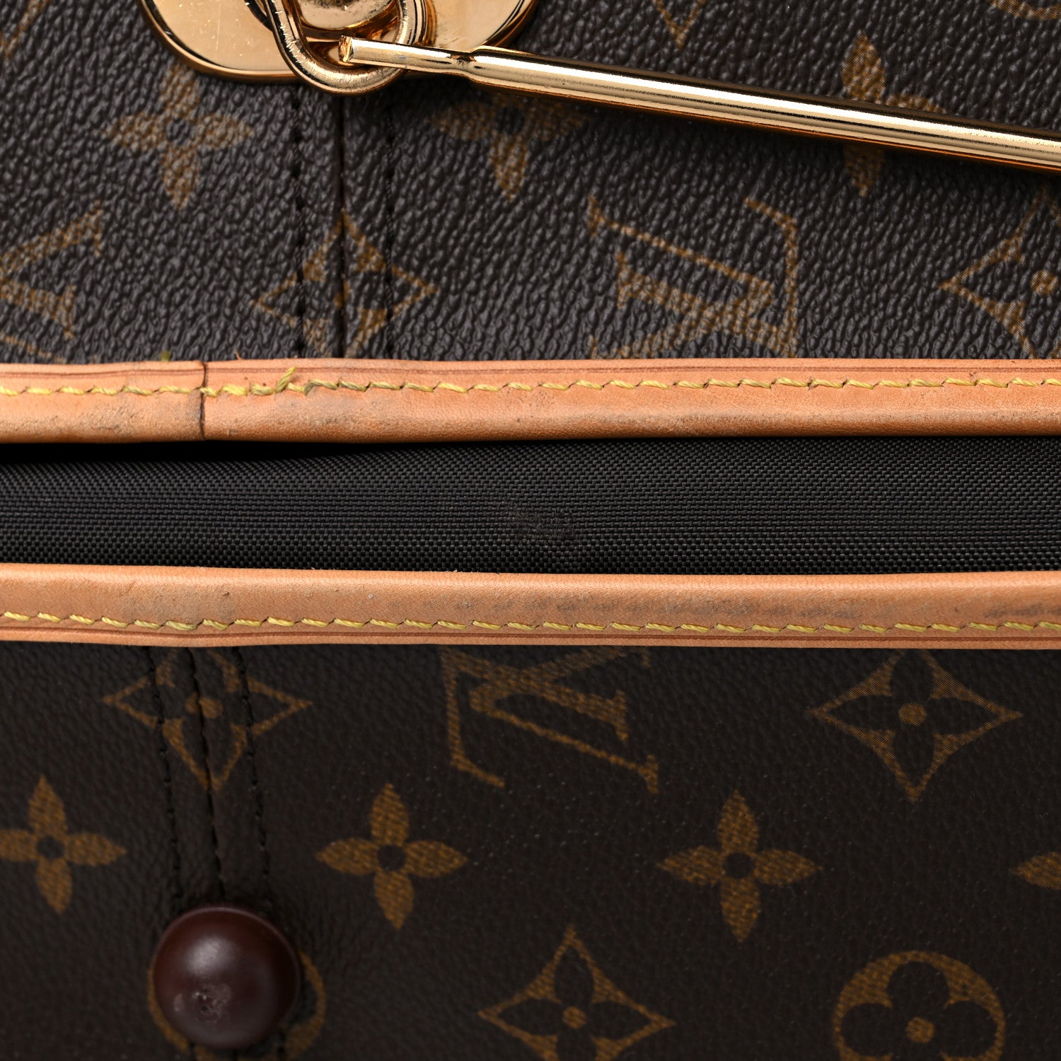 Louis Vuitton Monogram Garment Bag 5 Hangers 13 of 20