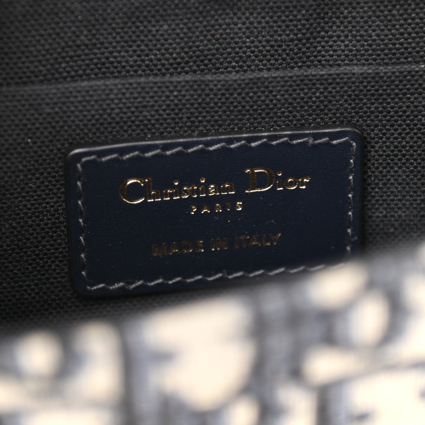 Oblique 30 Montaigne Box Bag Blue