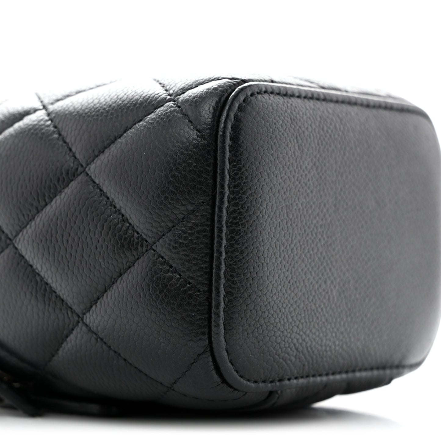 Caviar Quilted Tiny CC Mini Vanity Case With Chain Black