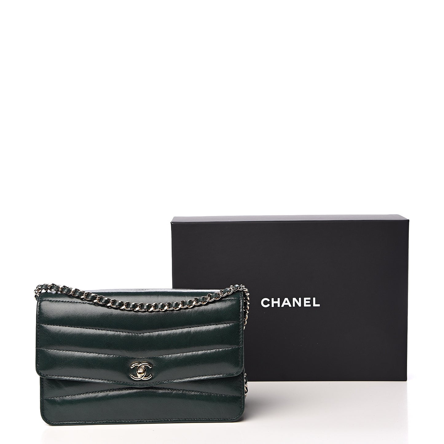 Lambskin Chevron Quilted Wallet On Chain WOC Dark Green
