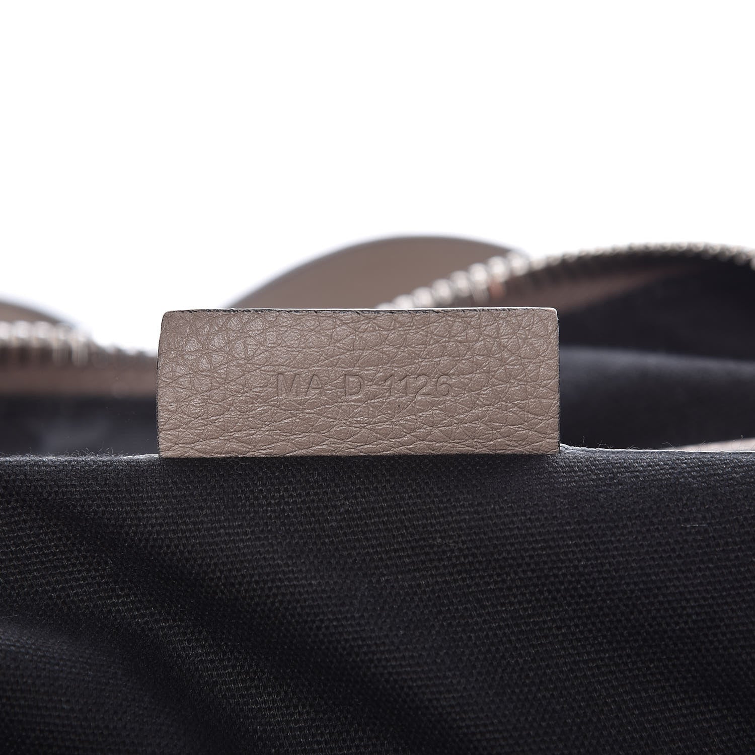 Givenchy Waxy Grained Calfskin Medium Nightingale Mastic 8 of 9