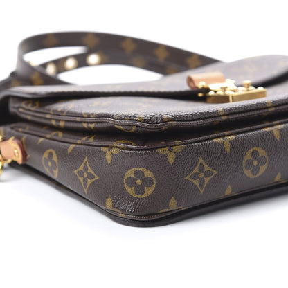 Louis Vuitton Monogram Pochette Metis 6 of 9