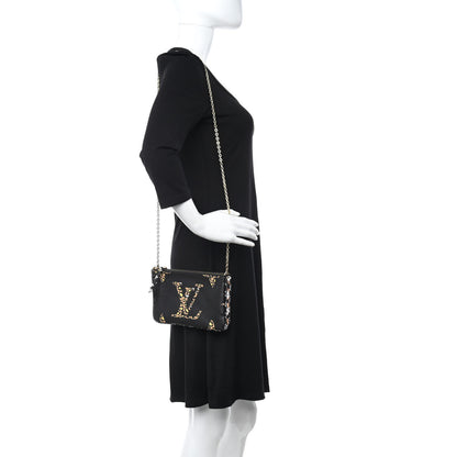 Louis Vuitton Monogram Giant Jungle Pochette Double Zip Black 2 of 11