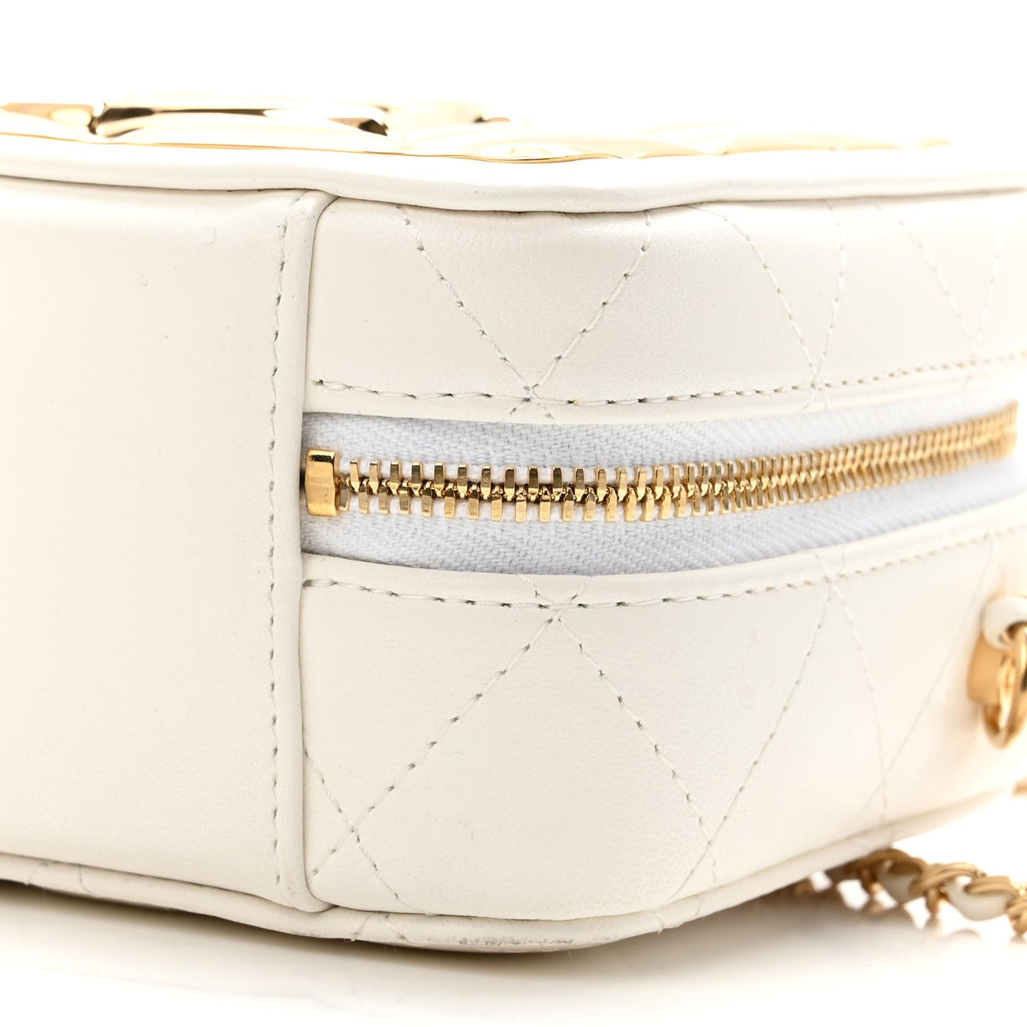 Lambskin Quilted Golden Plate Clutch With Chain White