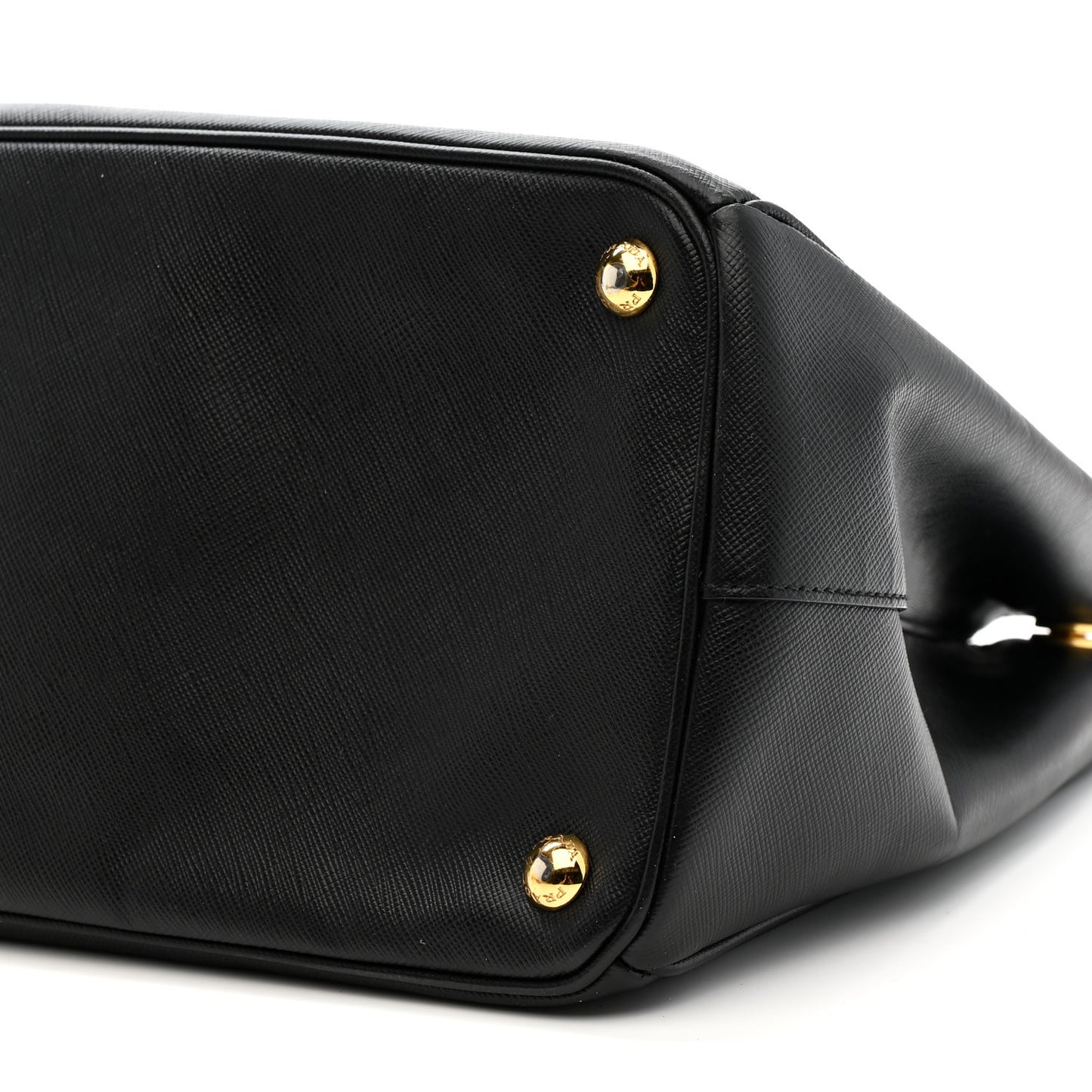 Saffiano Lux Medium Double Zip Black