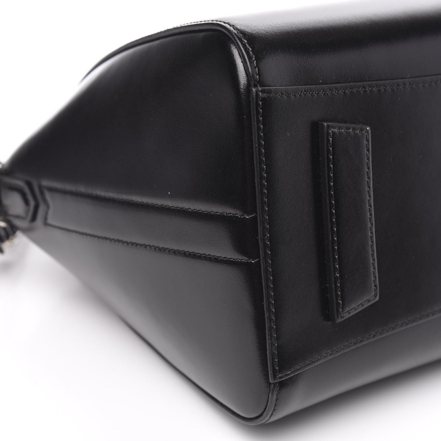 Shiny Lord Calfskin Small Antigona Black