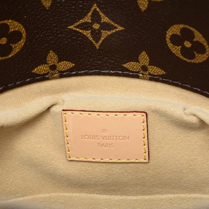 Louis Vuitton Monogram Artsy MM 6 of 8