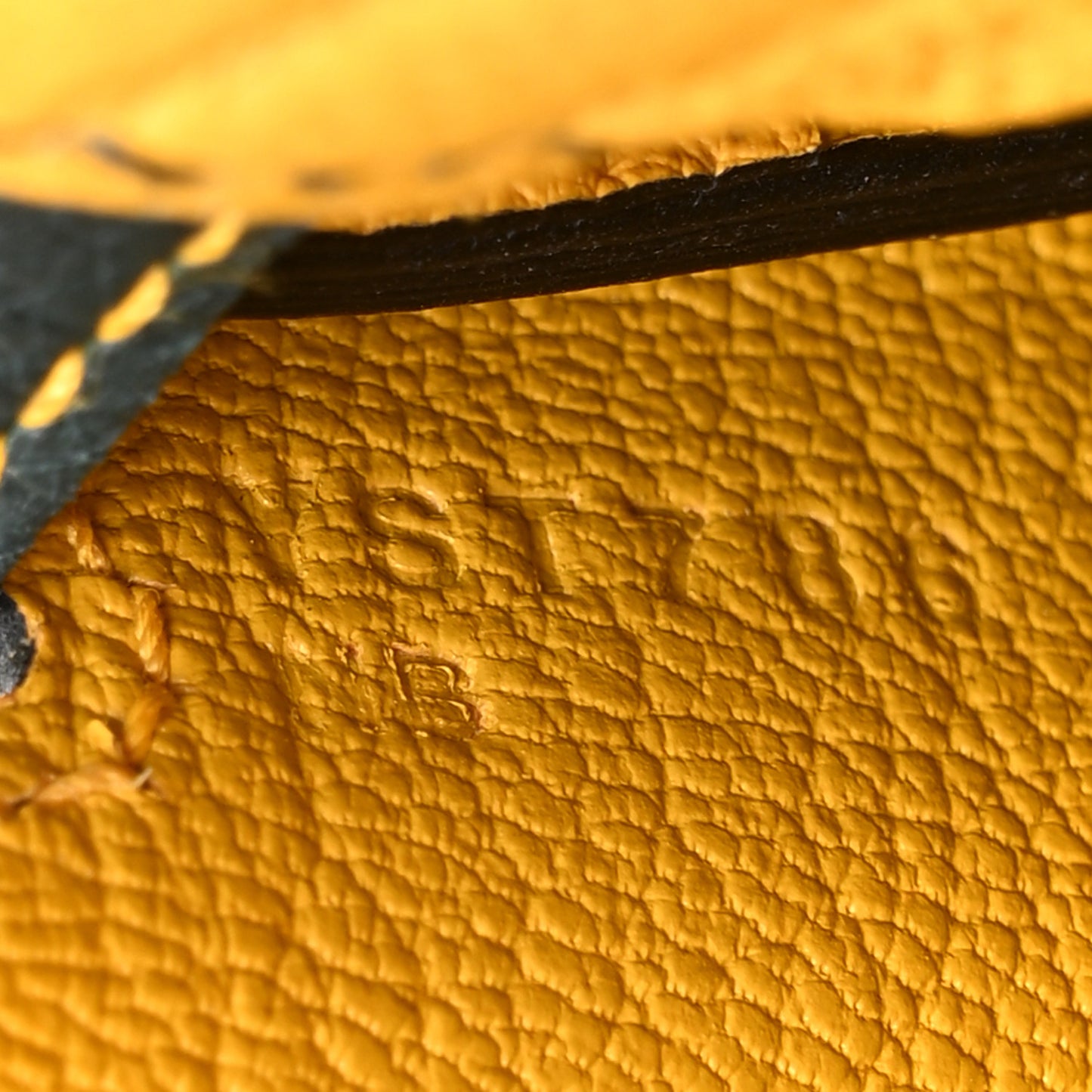 Togo Horseshoe Kelly Retourne 25 Jaune Ambre Vert Cypress