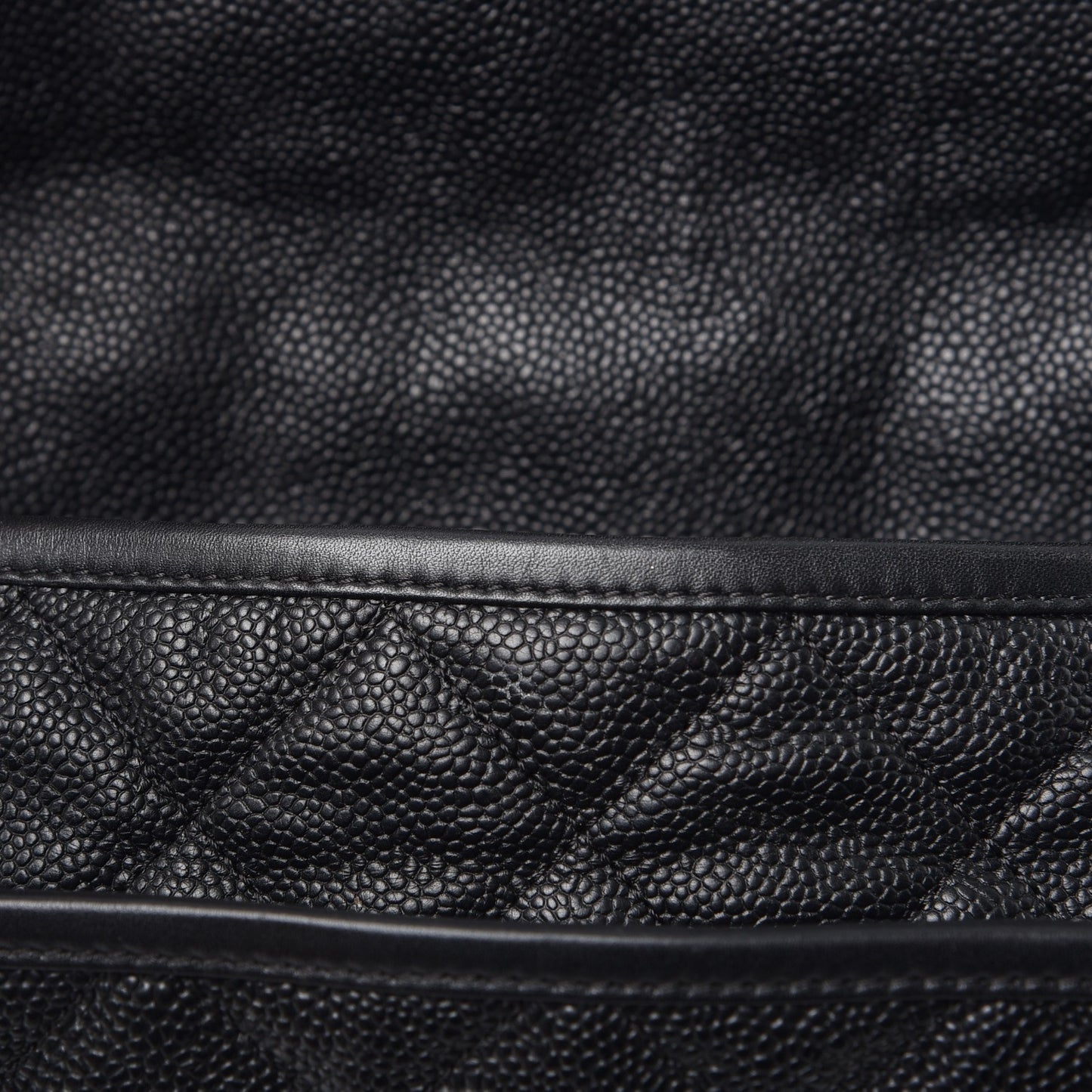 Caviar Quilted Large French Riviera Flap Black