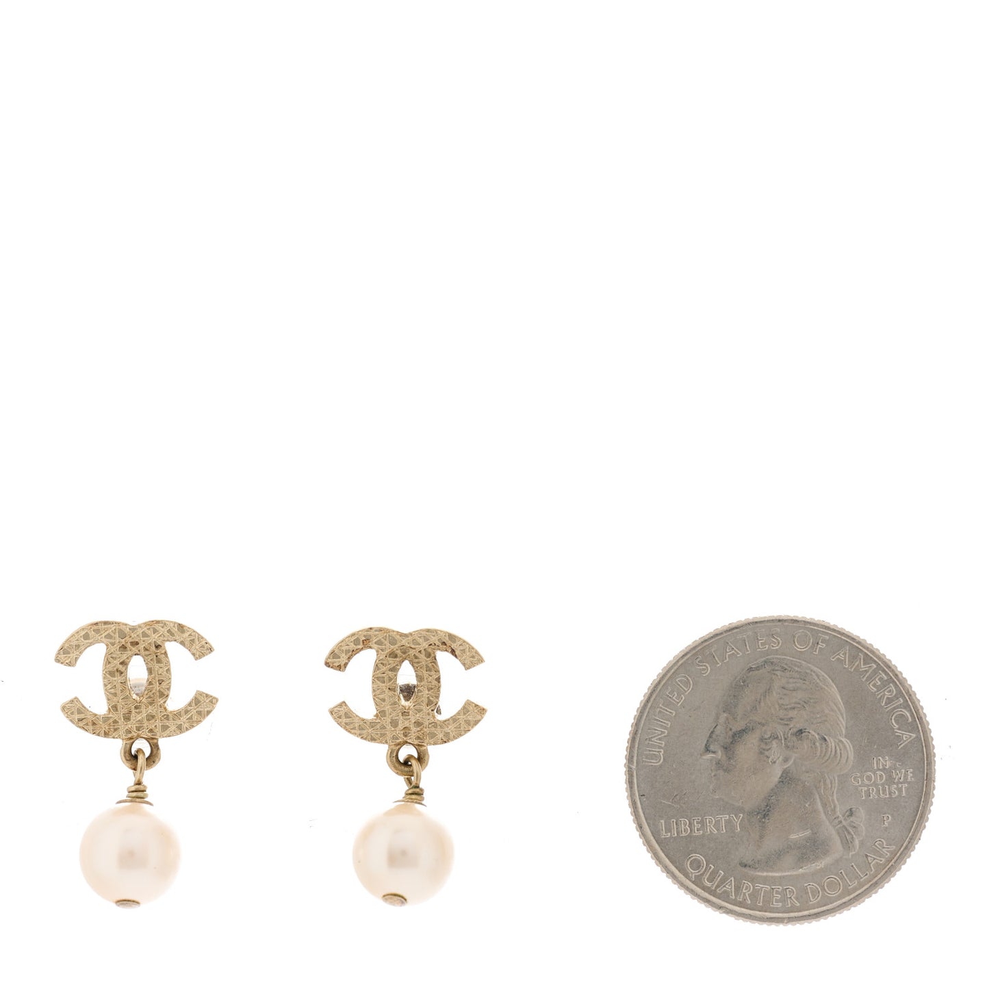 Pearl Quilted CC Drop Earrings Gold