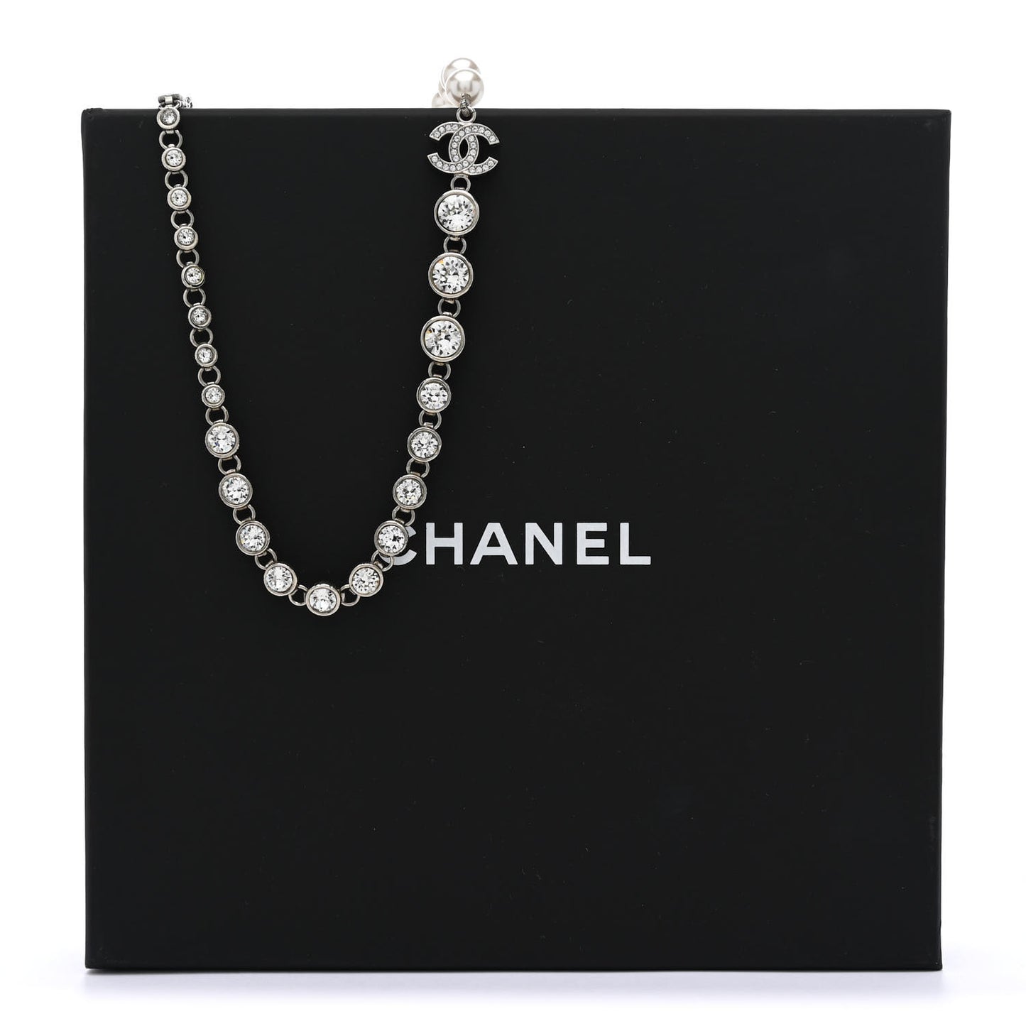 Pearl Crystal CC Choker Necklace Silver Pearly White