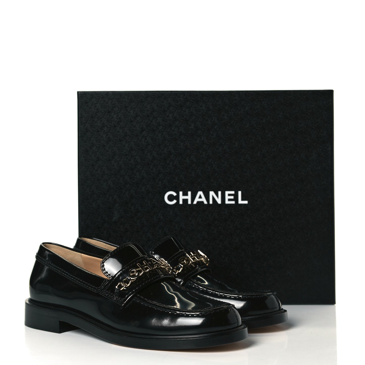 Shiny Calfskin Logo Loafers 39 Black
