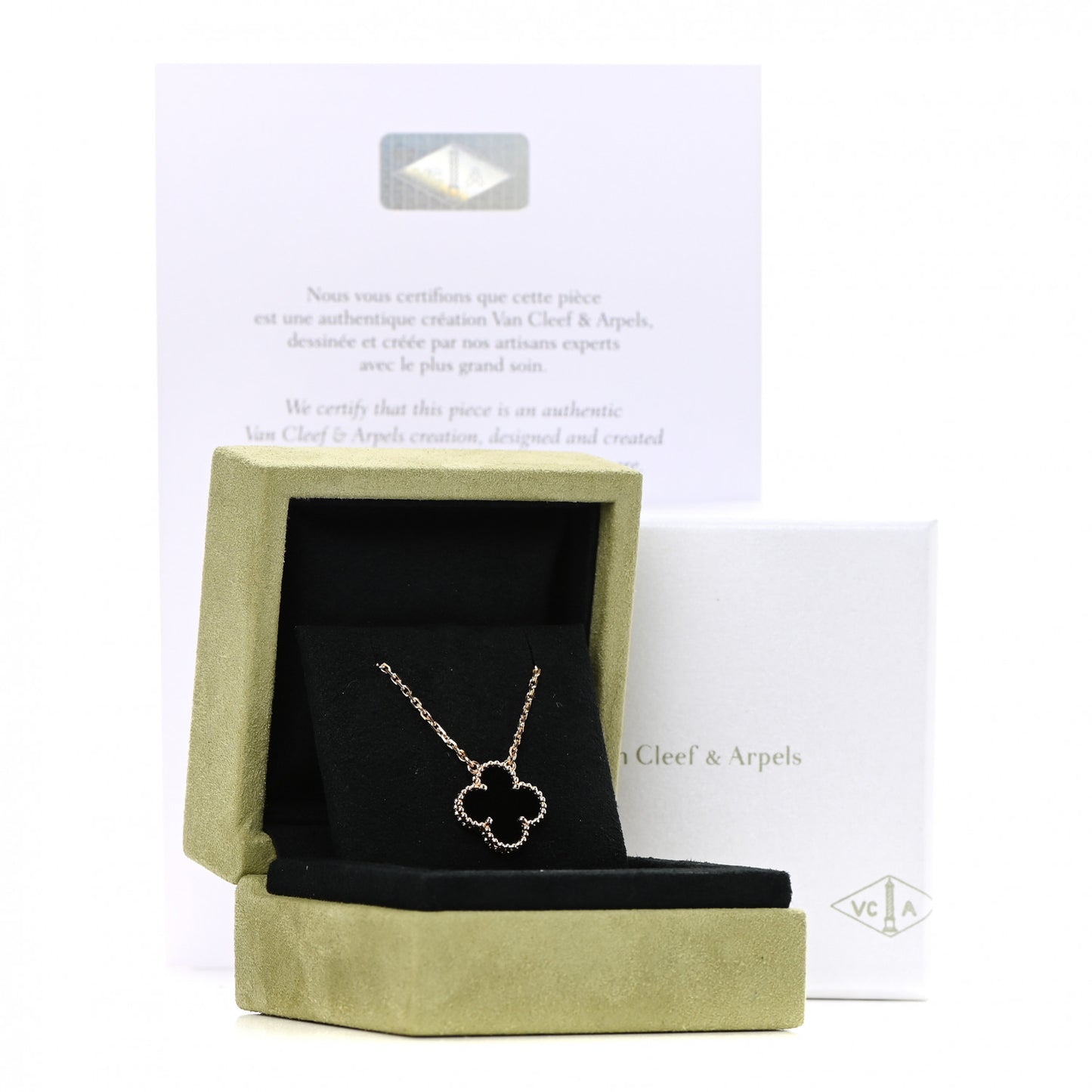 18K Yellow Gold Black Onyx Vintage Alhambra Pendant Necklace