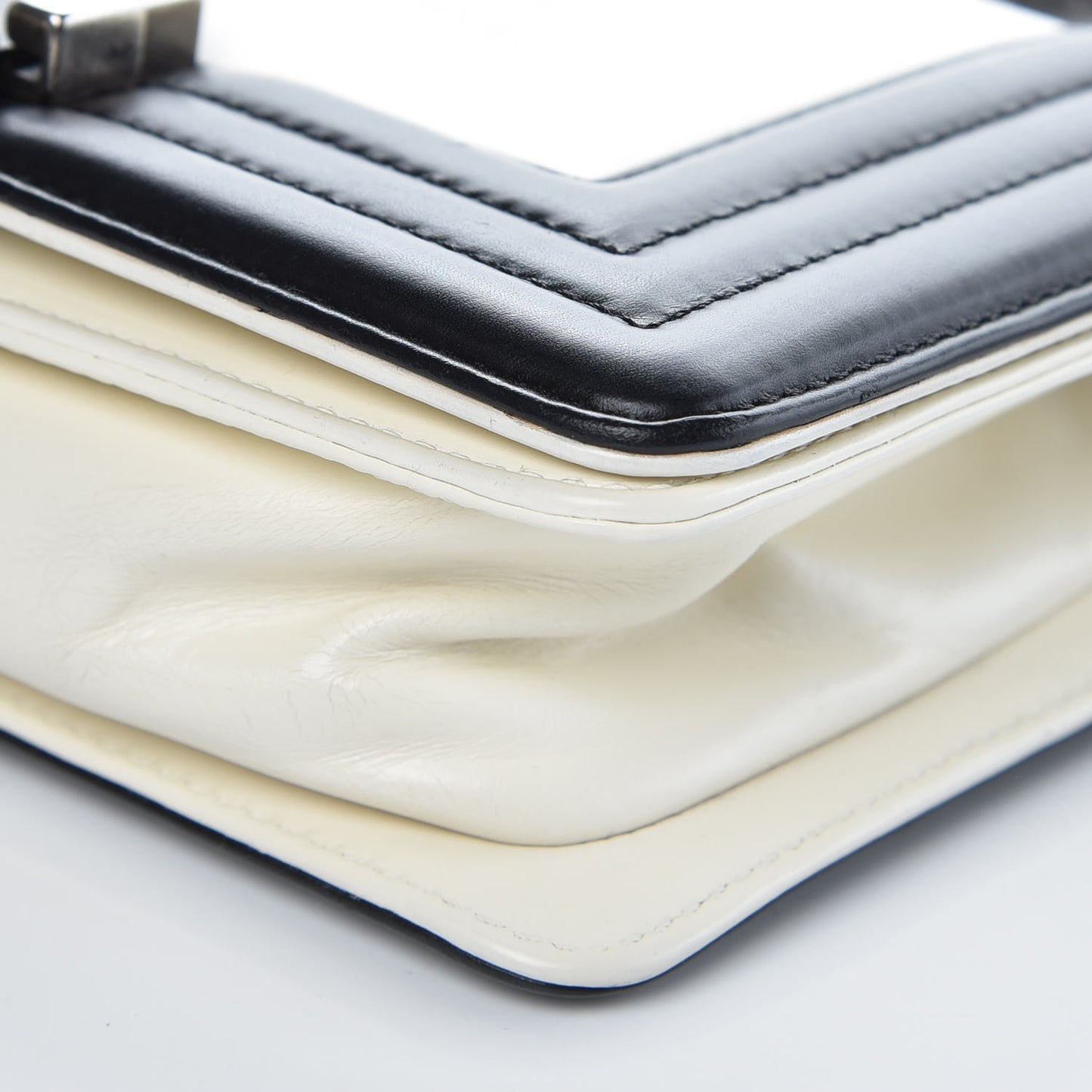 Glazed Calfskin Small Boy Flap White Black