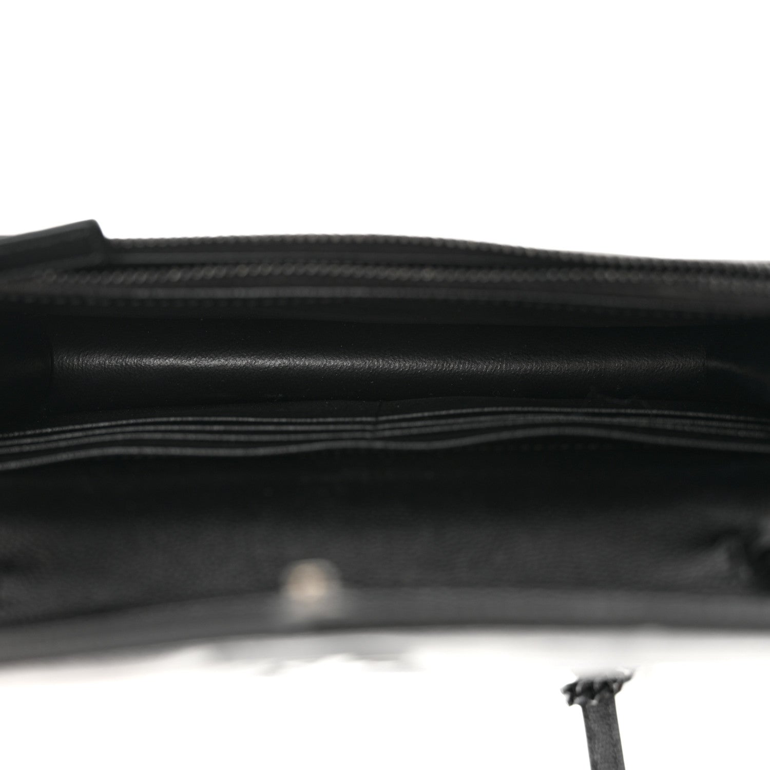 Saint Laurent Grain De Poudre Matelasse Chevron Monogram Monochrome Envelope Chain Wallet Black 5 of 14