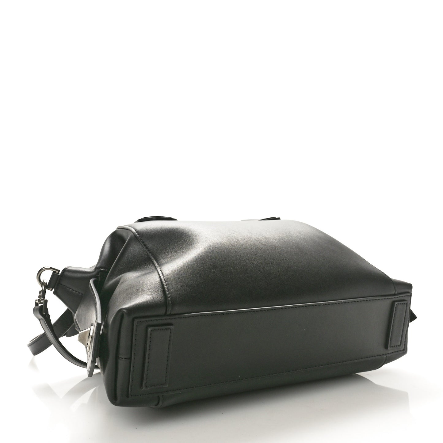 Smooth Calfskin Small Soft Antigona Black
