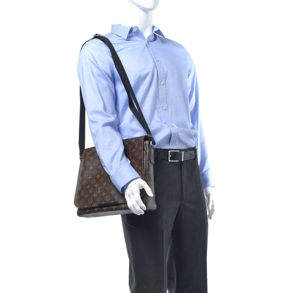 Louis Vuitton Monogram Macassar District MM 2 of 11