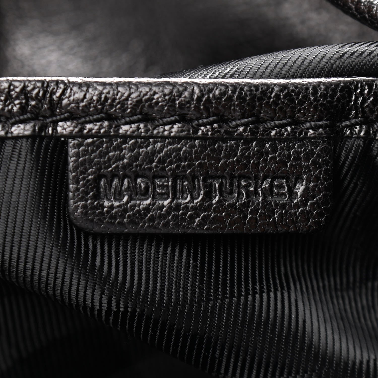 Burberry Grainy Calfskin Large Ashmore Hobo Black 8 of 12