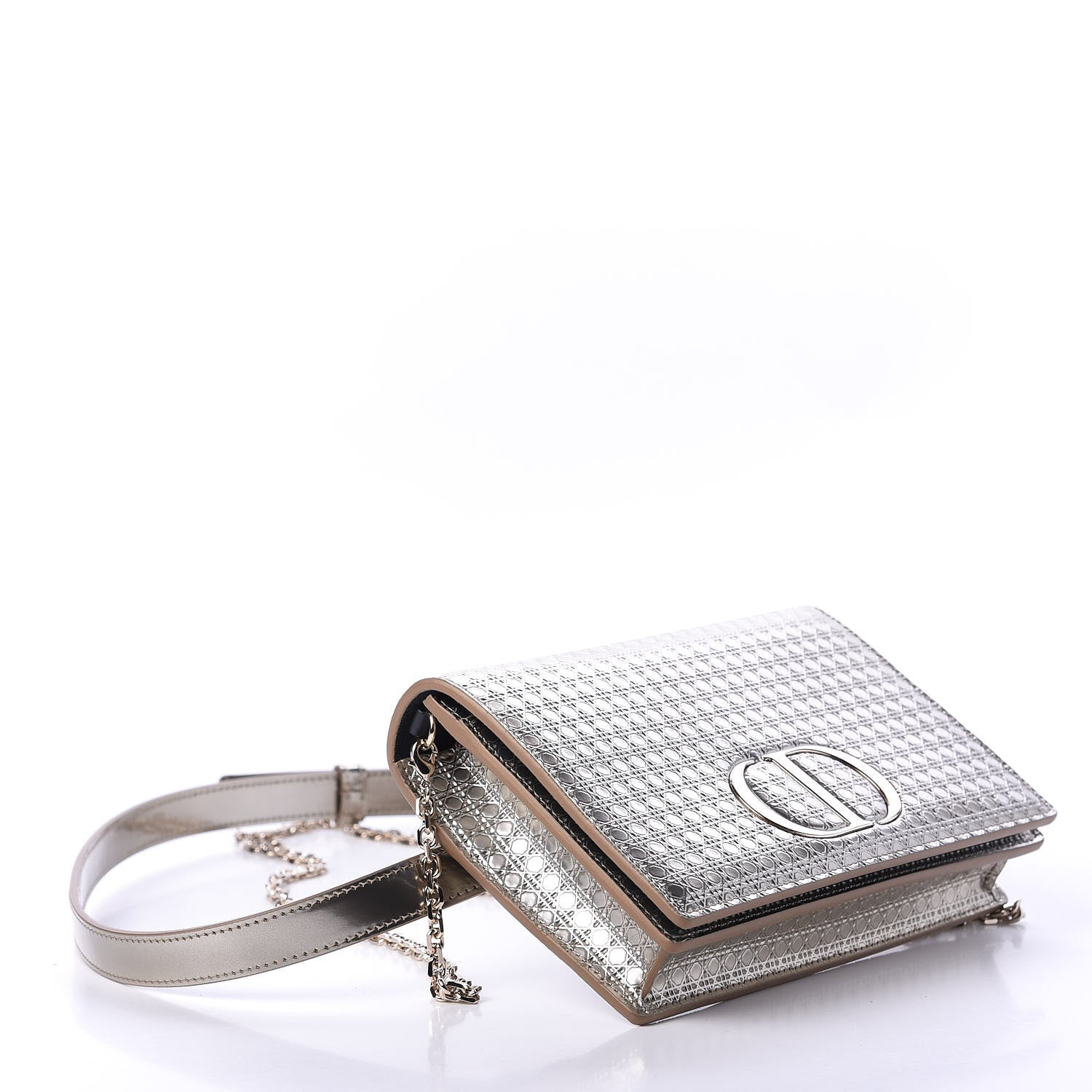 Christian Dior Metallic Patent Micro-Cannage 30 Montaigne 2 in 1 Pouch Gold 4 of 11