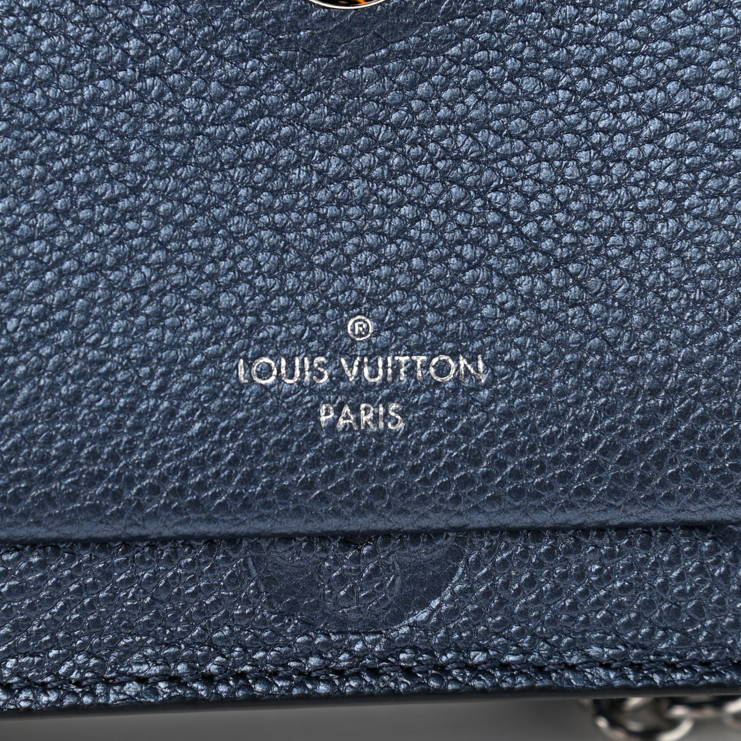 Louis Vuitton Metalli Empreinte Monogram Vavin Chain Wallet Navy Nacre 6 of 8