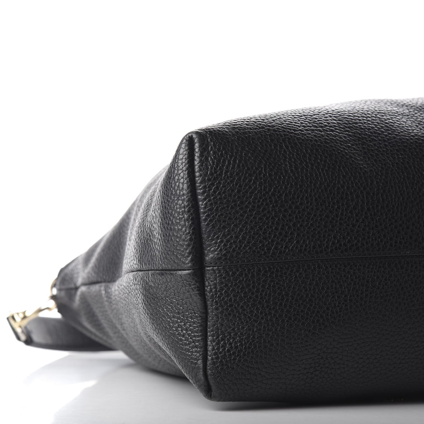 Grainy Calfskin Medium Cale Hobo Black