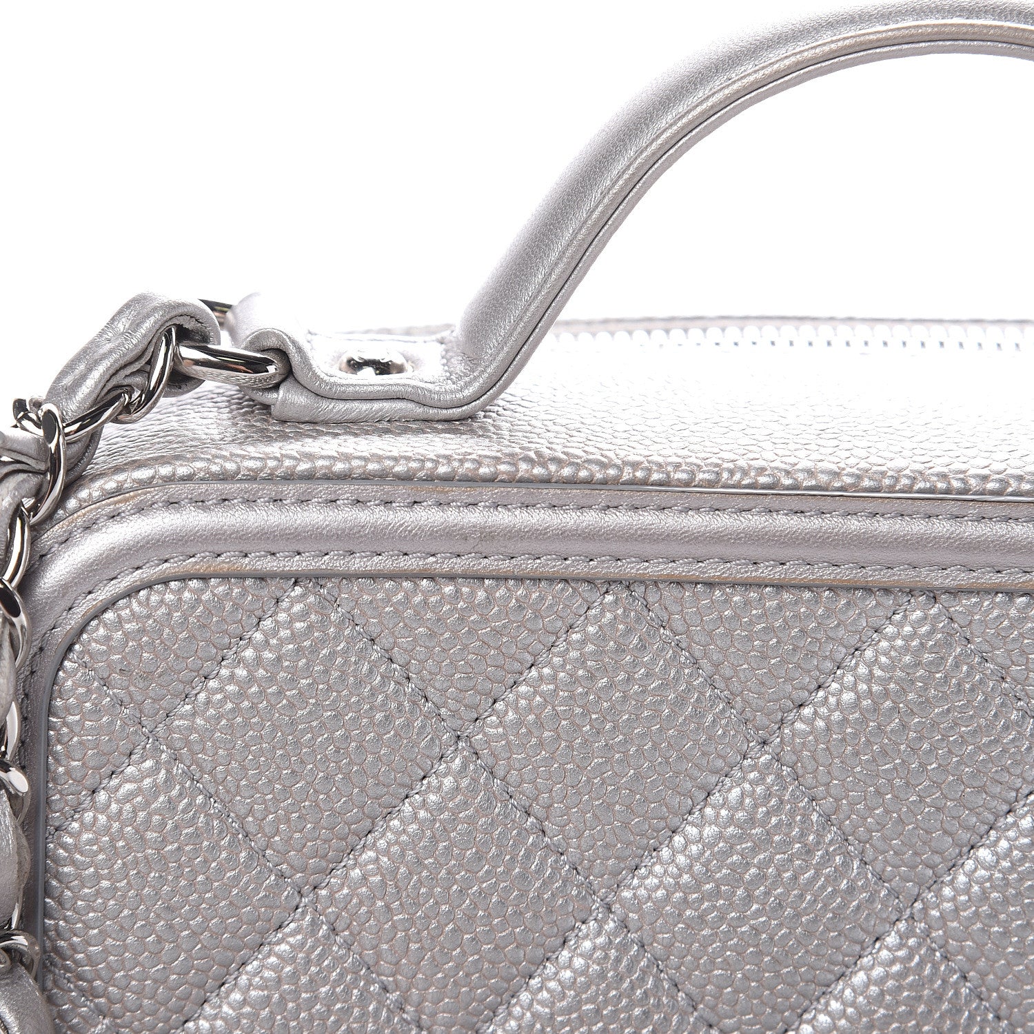 Chanel Metallic Caviar Quilted Medium CC Filigree Vanity Case Silver 11 of 12