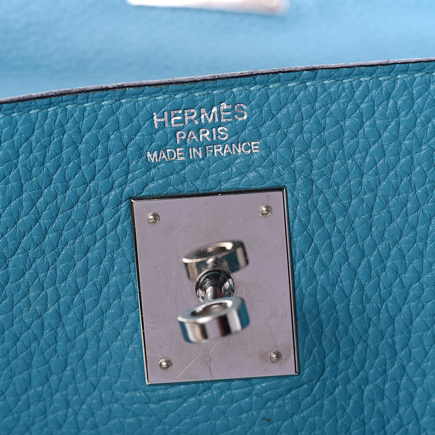 Taurillon Clemence Kelly Retourne 35 Bleu Izmir
