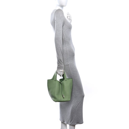 Hermes Taurillon Clemence Picotin Lock 22 MM Vert Criquet 2 of 10