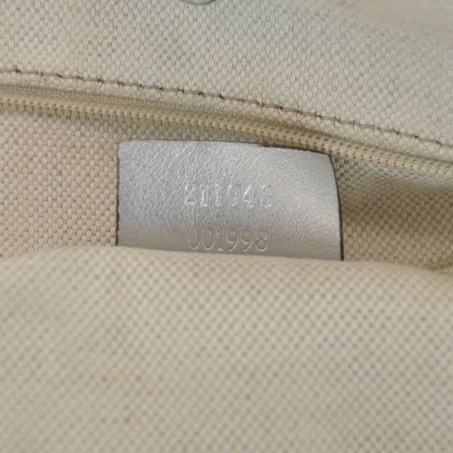 Gucci Guccissima Large Sukey Silver 8 of 8
