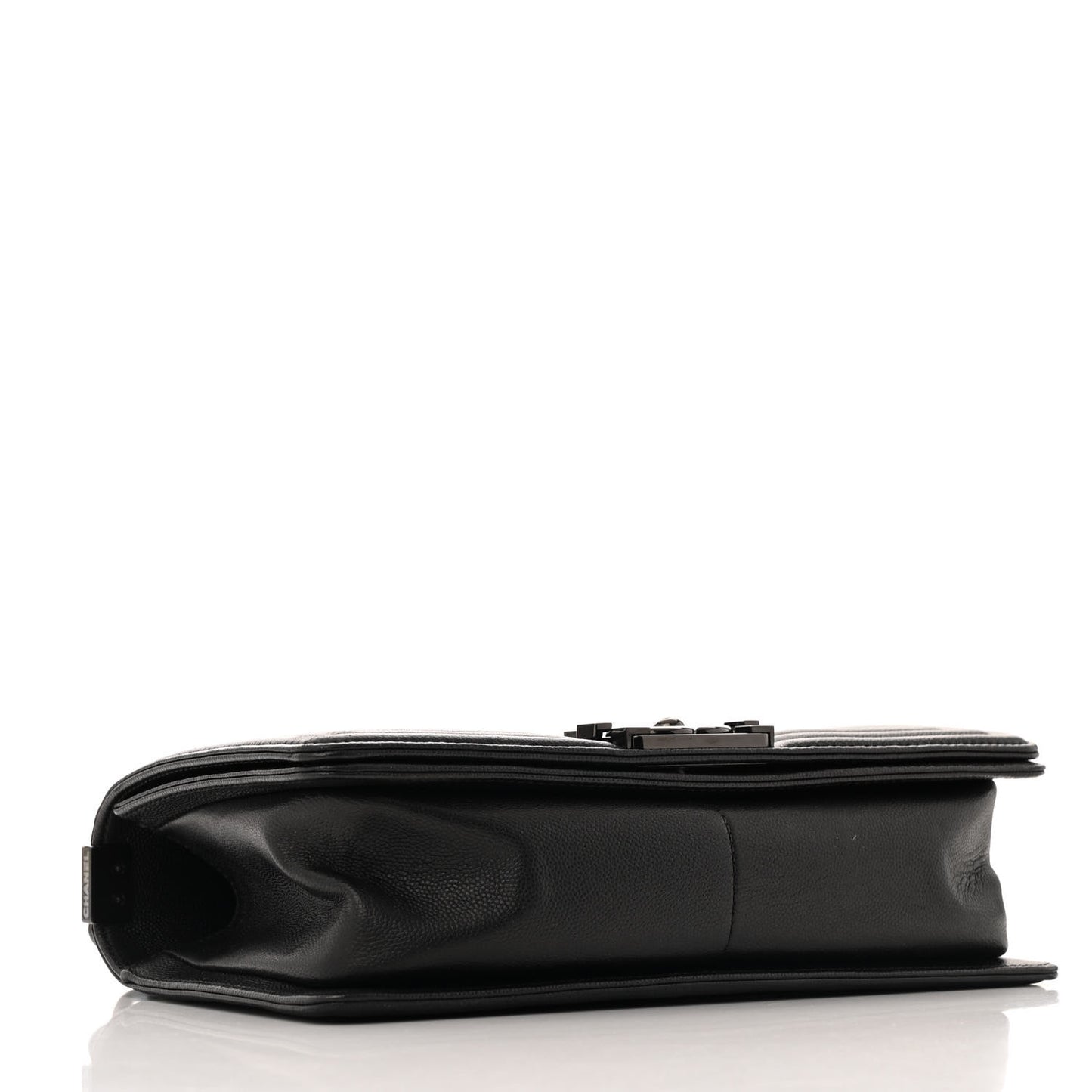 Caviar Quilted Medium Boy Flap So Black