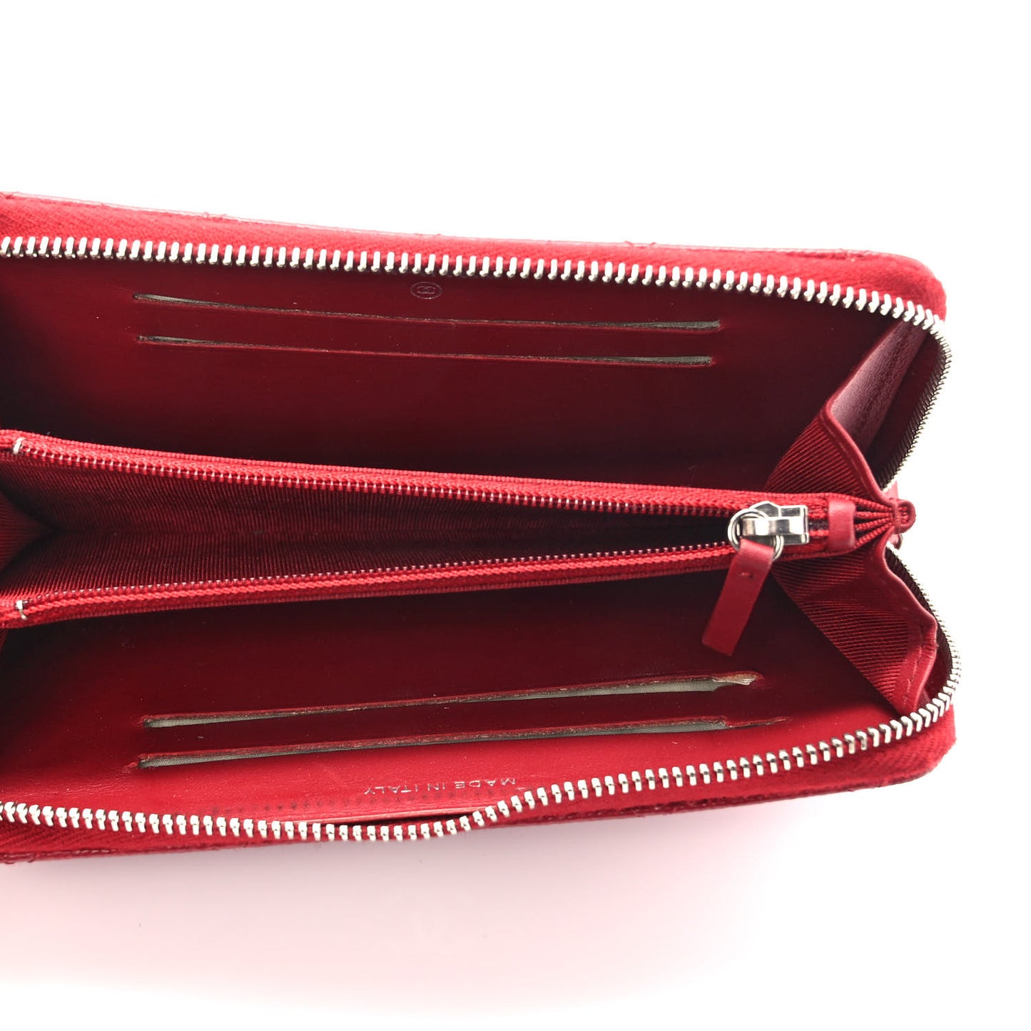 Caviar Quilted Medium Zip Around Wallet Red