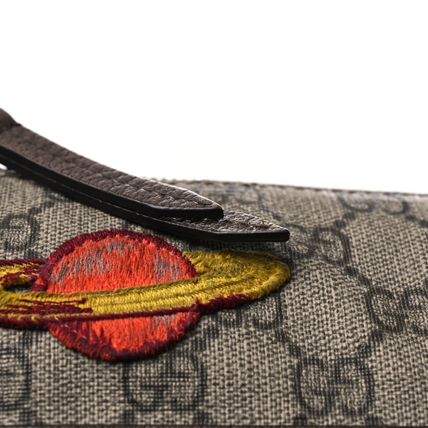 Soft GG Supreme Monogram Courrier Web Medium Flat Messenger Bag Beige New Acero Multicolor